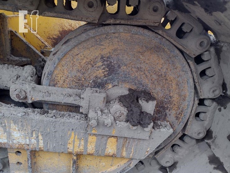 2016-deere-450j-lgp-image-35