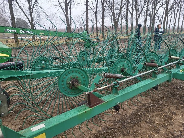 john-deere-704-image-20