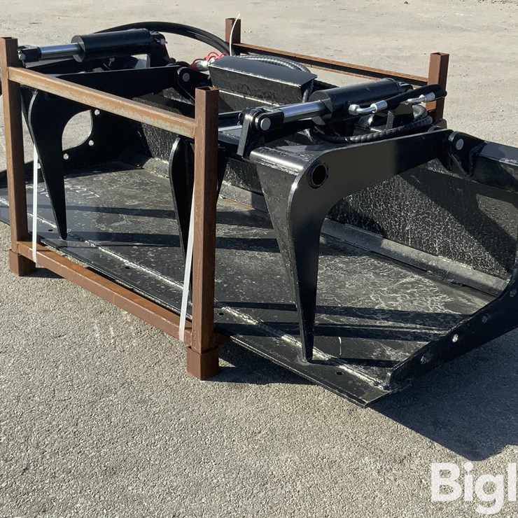 2025 Giyi PG72 72" Skid Steer Plate Grabber Grapple Bucket