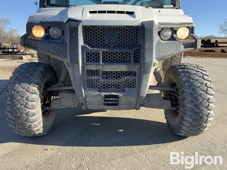 2020-bobcat-uv34-image-9