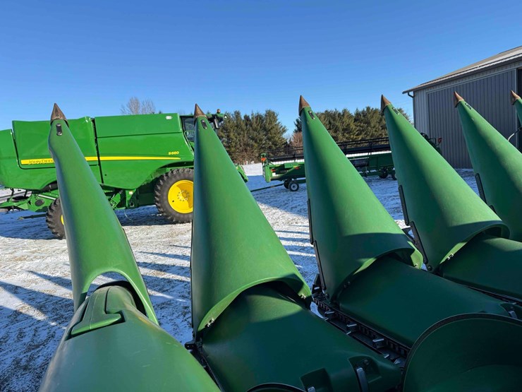 2017-john-deere-712fc-image-14