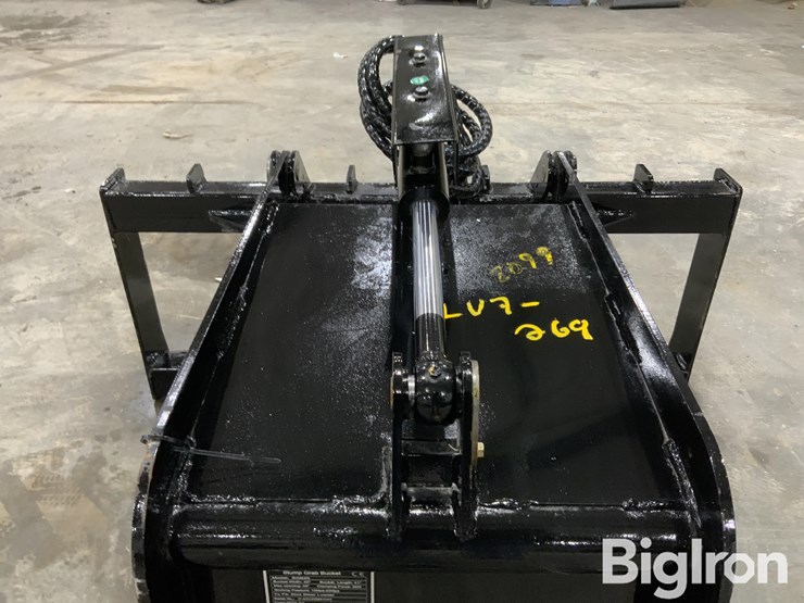 2025-giyi-sgb20-skid-steer-stump-grab-bucket-image-17