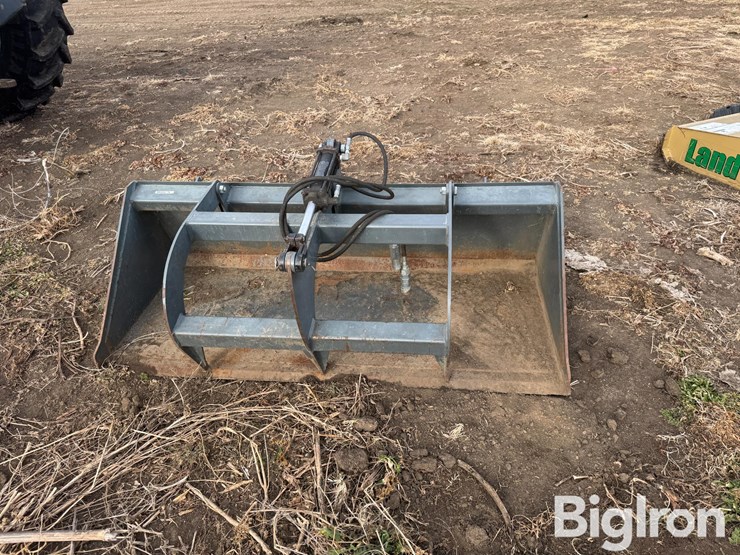 skid-steer-grapple-bucket-image-2