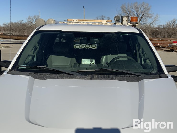 2017-ford-f350-xl-image-11