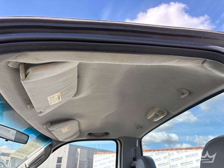 2003-ford-f250-image-19