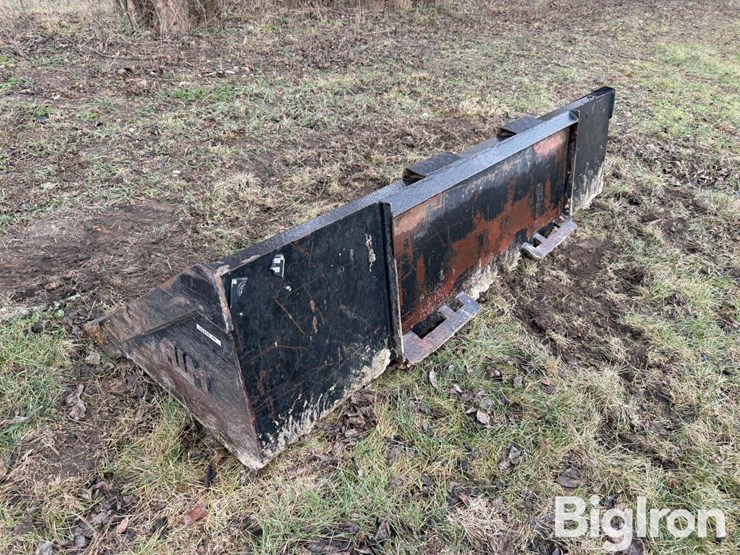 aim-83"-skid-steer-commodity-bucket-image-7