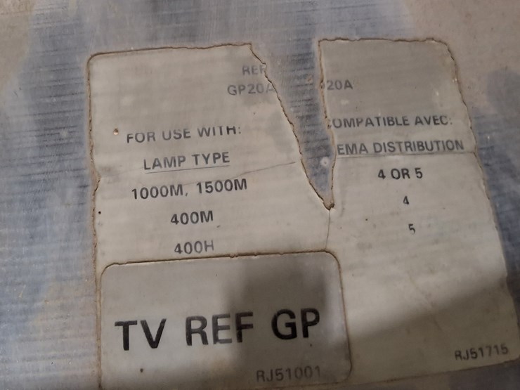 #306-•-lot-of-3-overhead-shop-lights-image-3