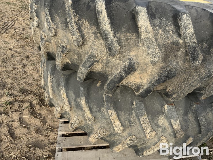 john-deere-10-image-12