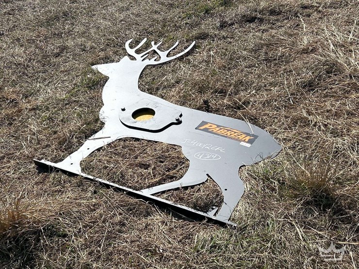 2025-pabreak-buck-silhouette-shooting-target-image-2