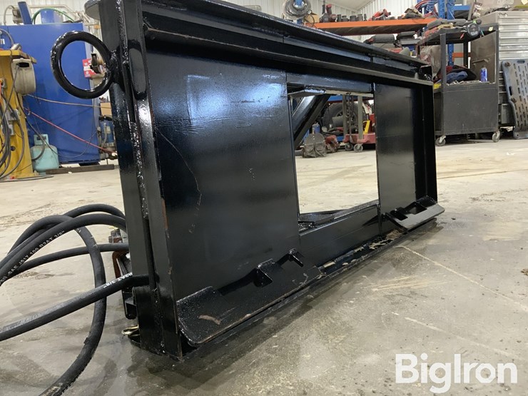 2025-industrial-america-easy-man-skid-steer-tree/post-puller-image-9