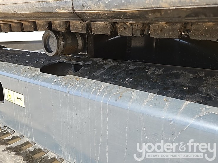 2024-komatsu-pc55mr-image-25