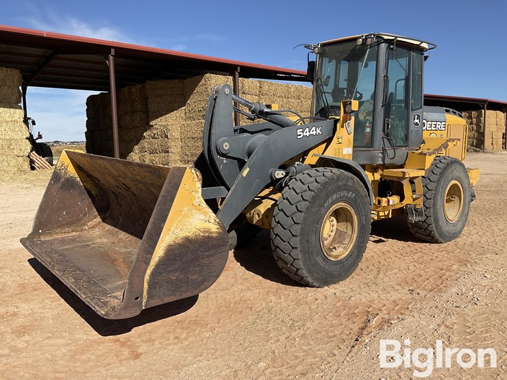 2013-deere-544k-image-1
