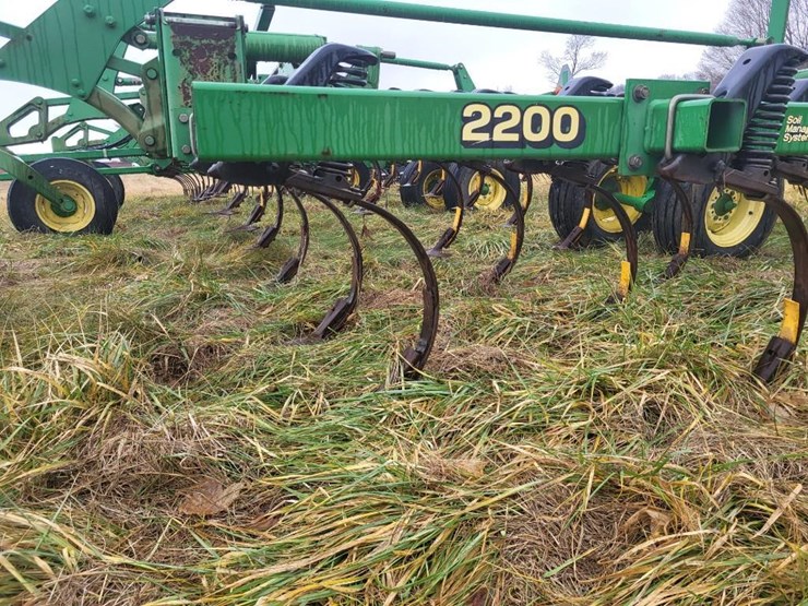 john-deere-2200-image-8