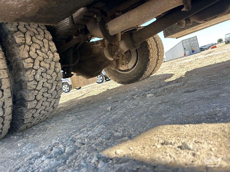 2015-ford-f350-image-26