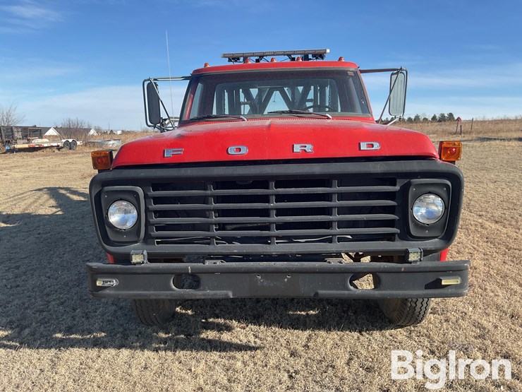 1975-ford-f600-image-2