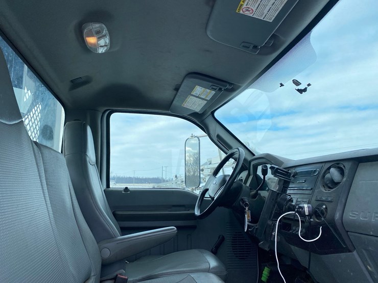 2012-ford-f650-image-47