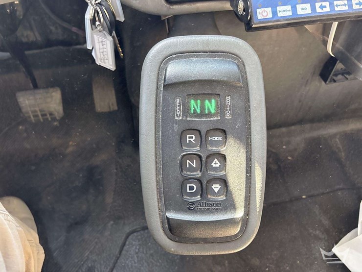 2018-international-workstar-7400-image-15