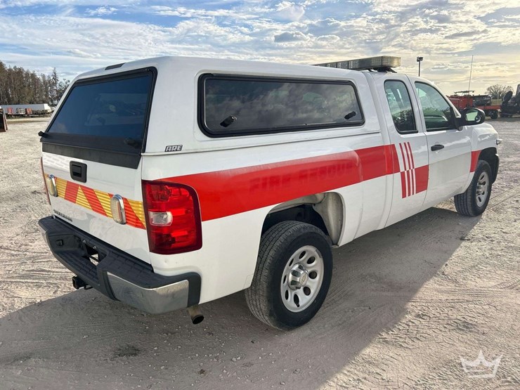 2013-chevrolet-silverado-1500-image-3