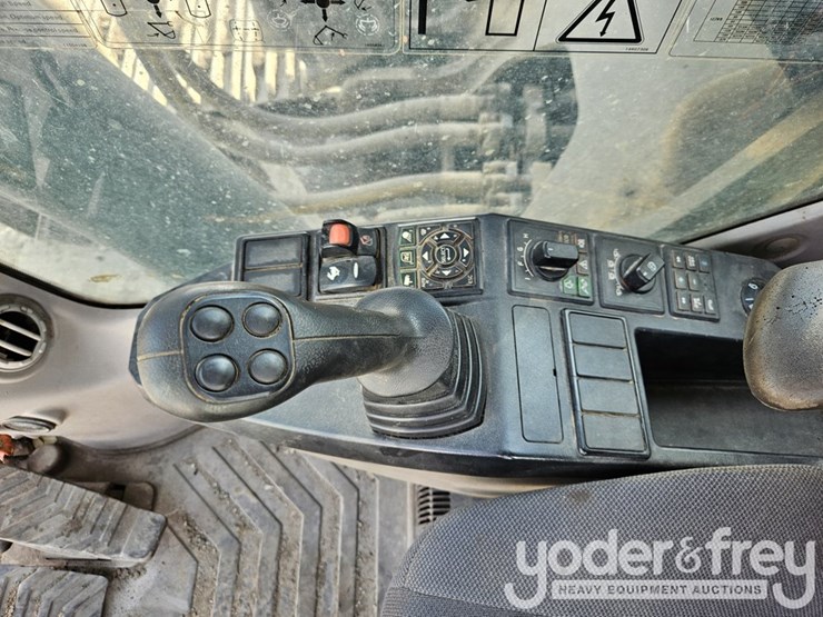 2019-volvo-ec350el-image-34