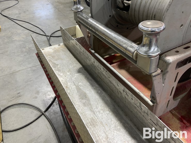 fiberglass-water-tank-w/electric-motor-image-20