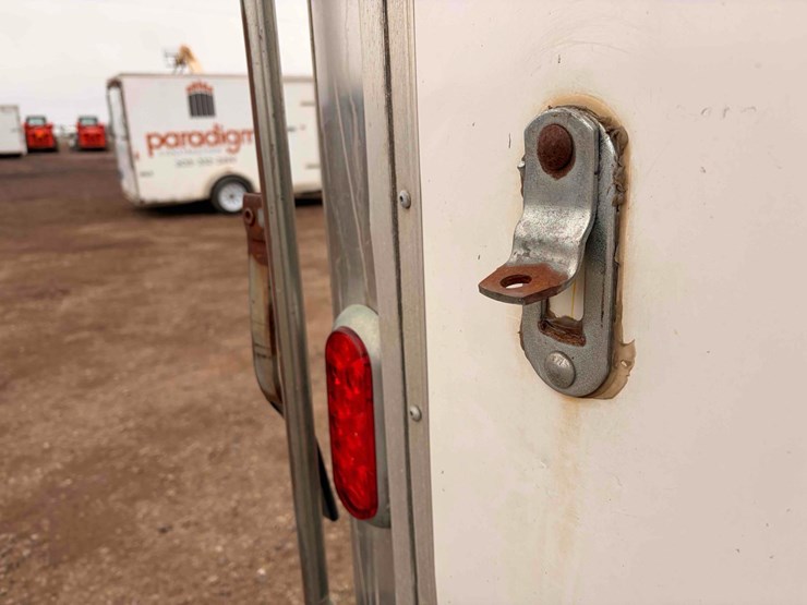 2012-carry-on-enclosed-trailer-image-11