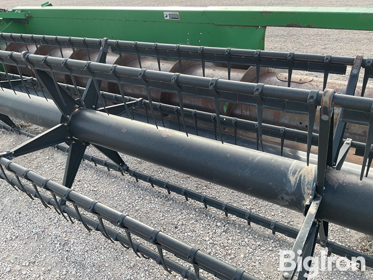 2004-john-deere-630-image-12