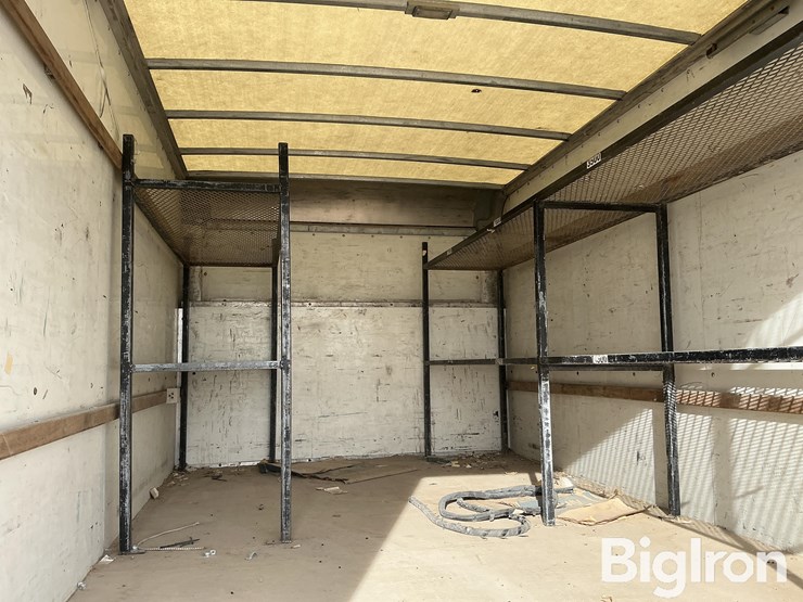 2015-ford-e350-image-10