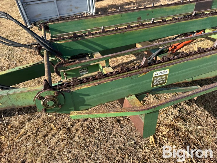 john-deere-200-image-13