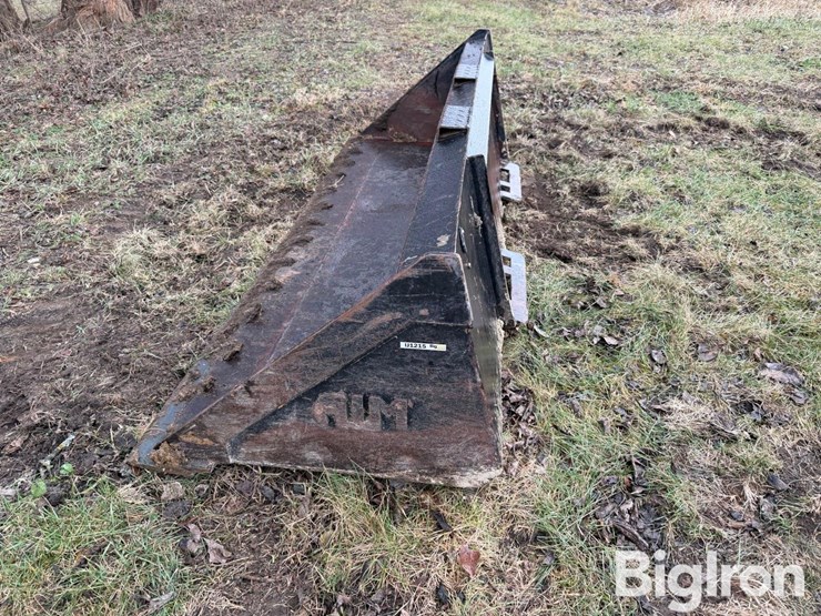 aim-83"-skid-steer-commodity-bucket-image-8