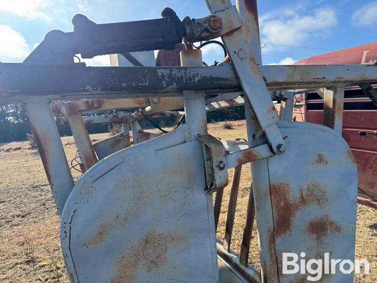 bowman-hydraulic-squeeze-chute-image-18