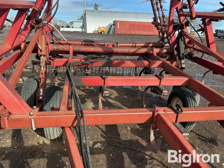 international-4600-image-10