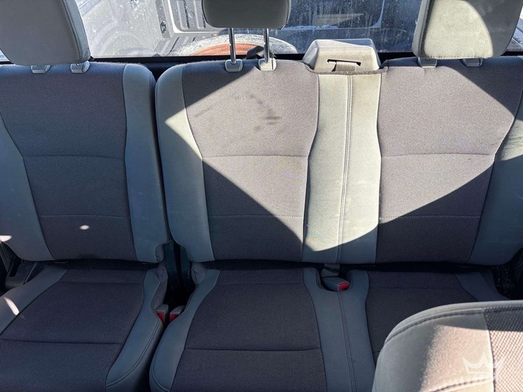 2015-ford-f150-image-24