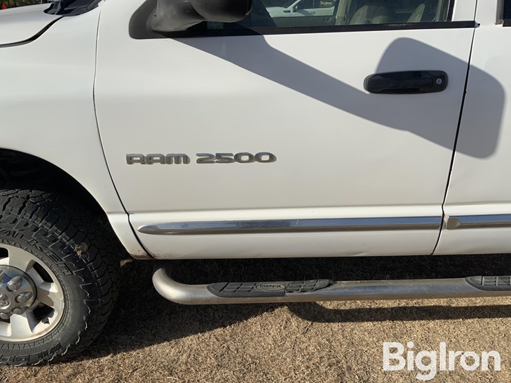 2004-dodge-ram-2500-image-9