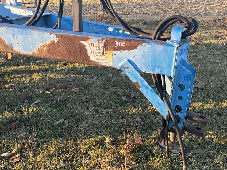 dmi-colter-champ-9-shank-chisel-plow-image-8