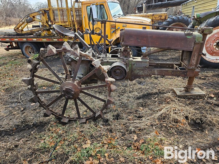 john-deere-a-image-4