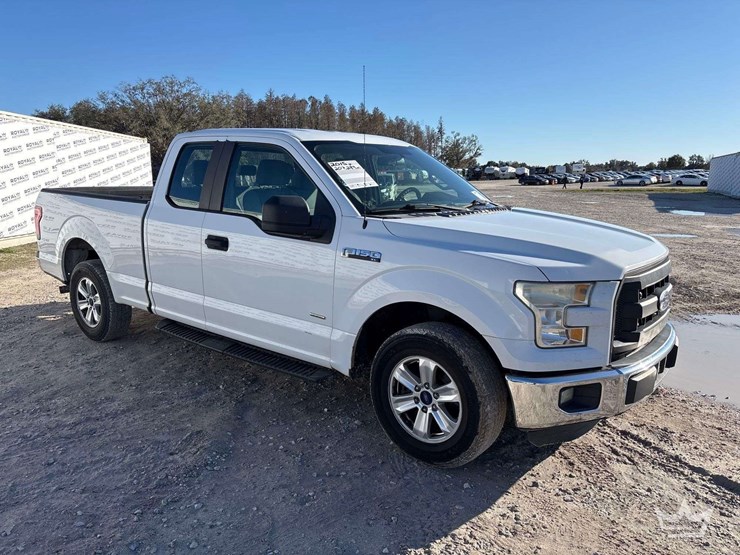 2015-ford-f150-image-2