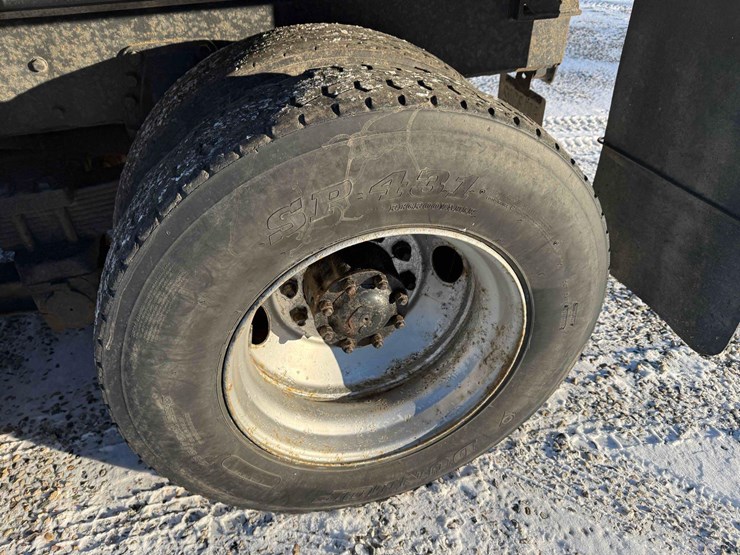 1996-ford-l-image-29