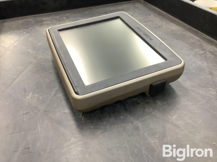 2019-john-deere-greenstar-3-image-2