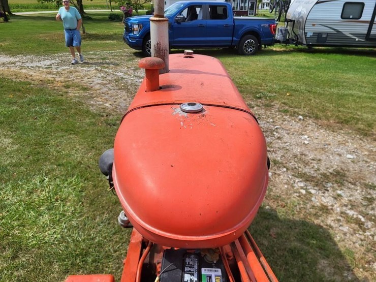 allis-chalmers-wd-tractor-image-74