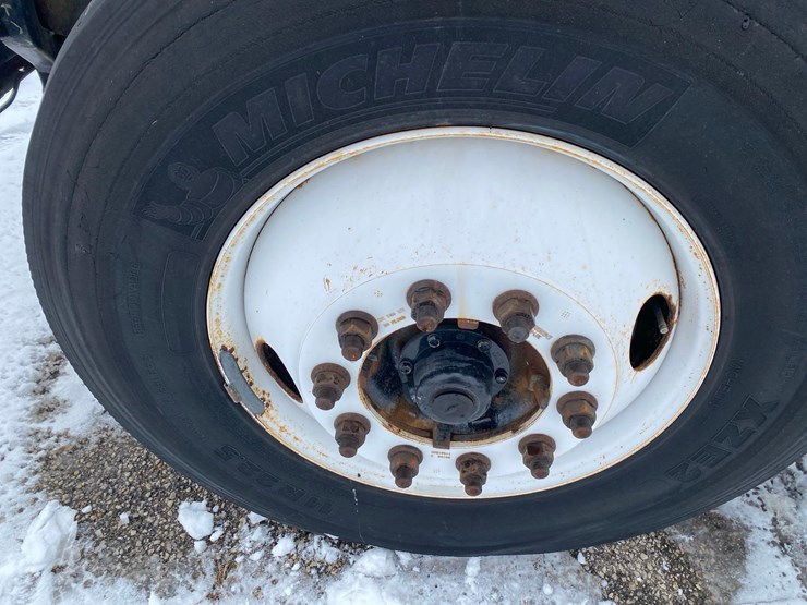 2015-ford-f750-image-46