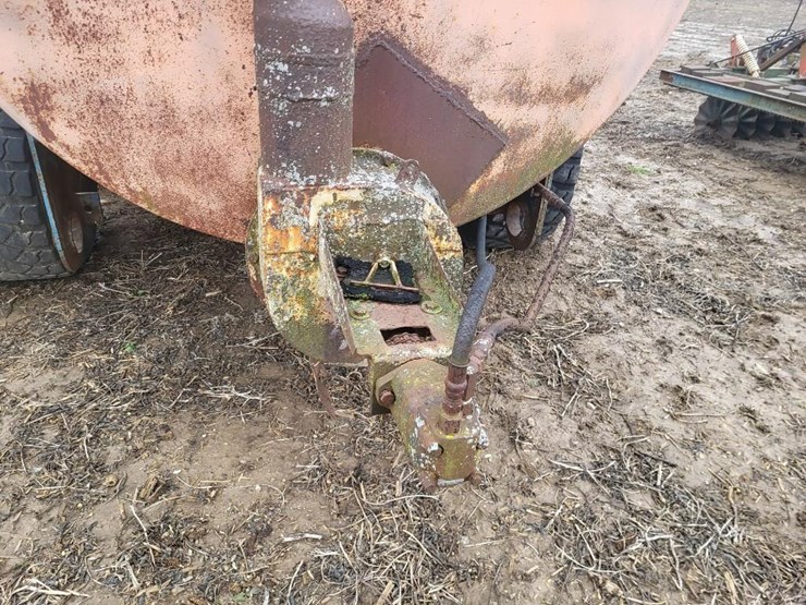 better-built-3150-tank-wagon-image-17