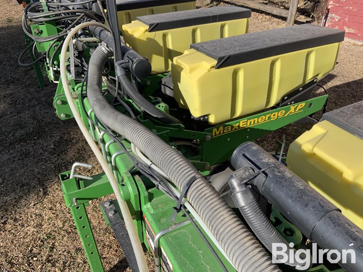 2007-john-deere-1710-image-18