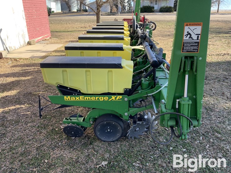 2007-john-deere-1710-image-4