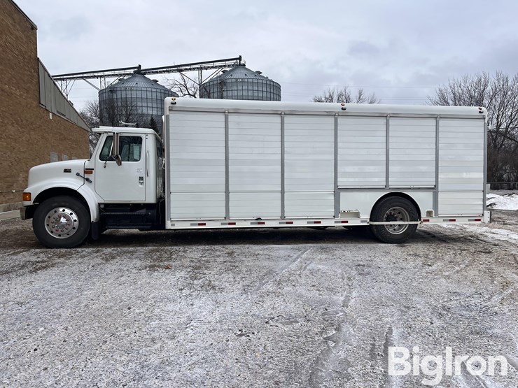 2000-international-4900-image-8