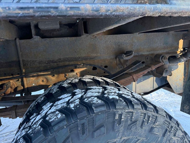 2001-ford-f350-xl-image-17