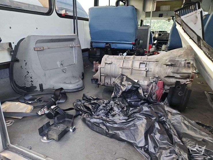 2016-ford-e450-image-9