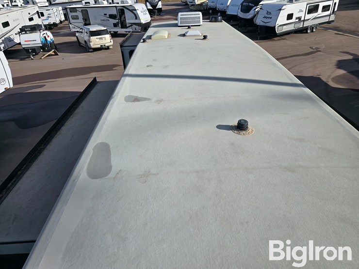 2021-heartland-elkridge-38rsrt-5th-wheel-camper-image-15