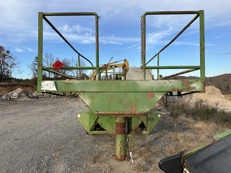 #2946-•-towable-hydro-seeder-image-8