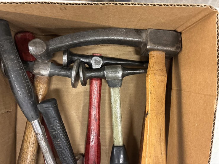 #115291-•-assortment-of-body-hammers-image-2