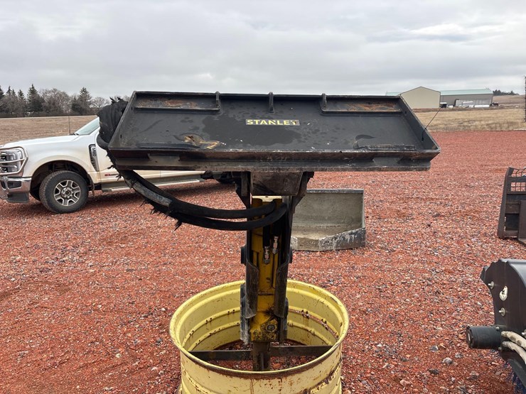 stanley-mb05s05-breaker-image-4